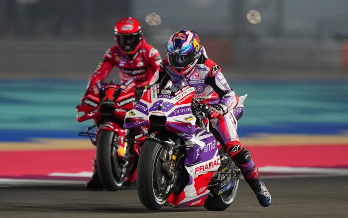 Raul Fernandez beri kejutan pada sesi Practice MotoGP Qatar 2023. Sementara duet Pecco vs Martin terpisahkan jarak tipis. (MotoGP)