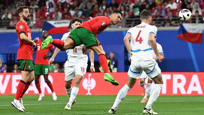 Hasil lengkap Euro 2024 tadi malam, Sabtu (22/6/2024) hingga Minggu (23/6/2024) dini hari.(Foto: Reuters/Annegret Hilse)