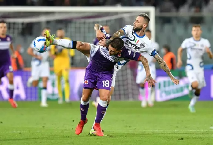 Fiorentina vs Venezia (Foto: Reuters/Jennifer Lorenzini)