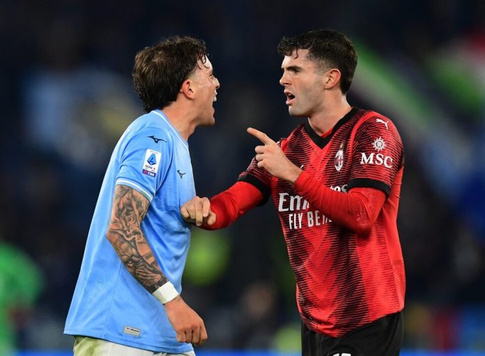 Lazio vs AC Milan (Foto: Reuters/Daniele Mascolo)