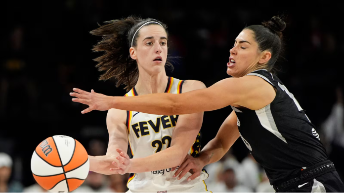 Indiana Fever vs Las Vegas Aces (Foto: AP Photo/John Locher)