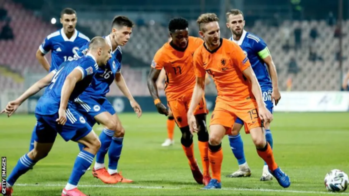 Belanda vs Bosnia-Herzegovina